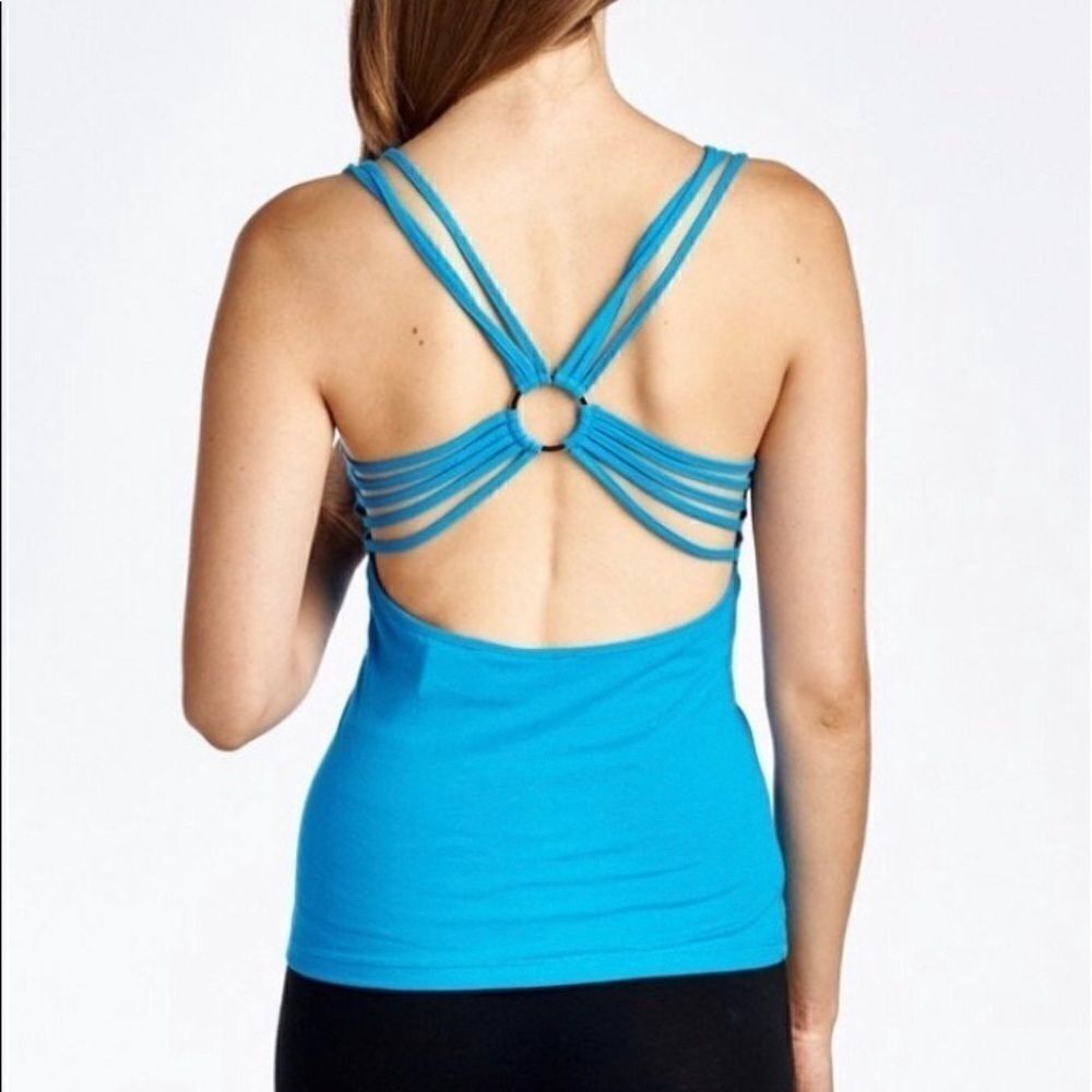Women’s Active top - Picture 2 of 2